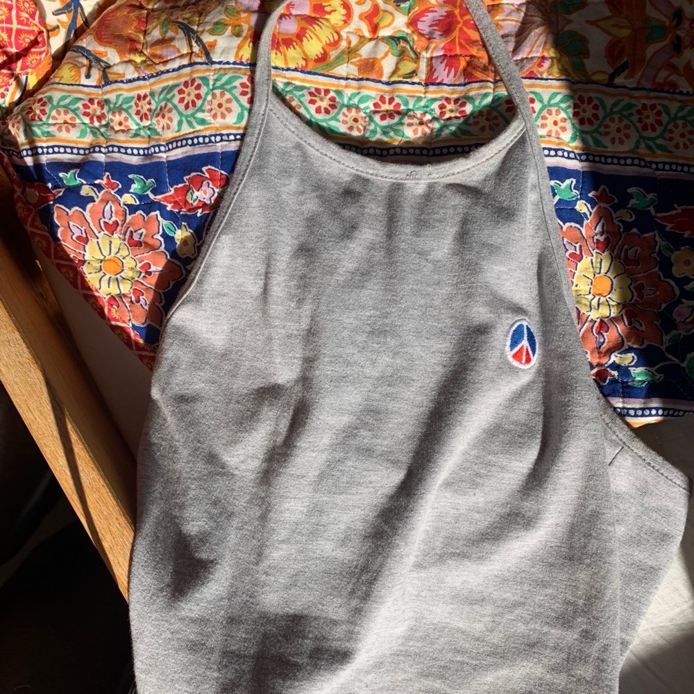 Peace sign embroidered halter crop top✌️/ small / - Picture 2 of 2